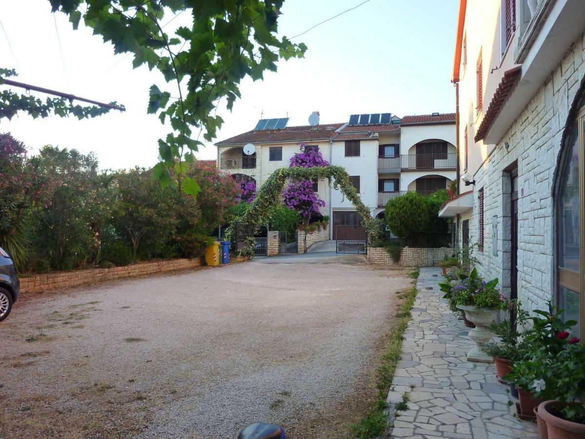 Studio Apartment Ozi Rovinj Eksteriør bilde