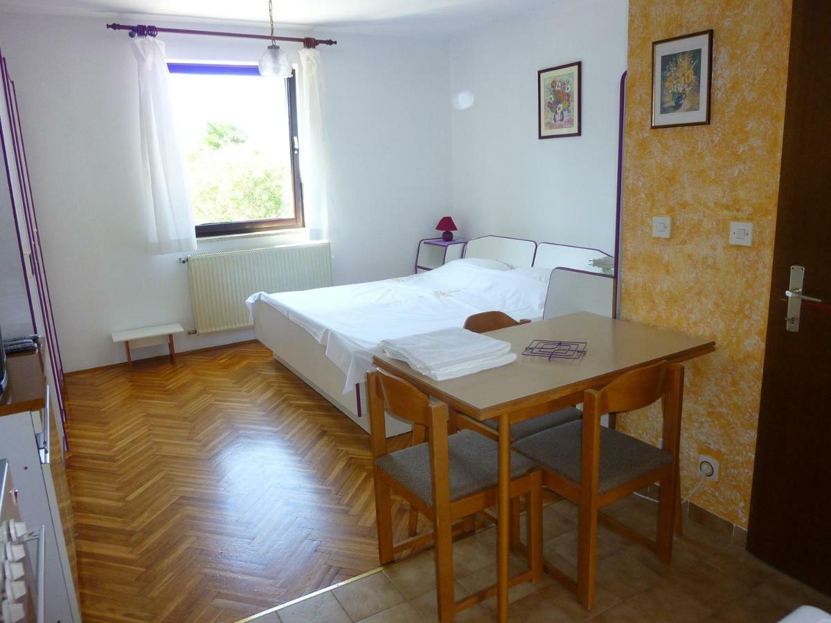 Studio Apartment Ozi Rovinj Eksteriør bilde
